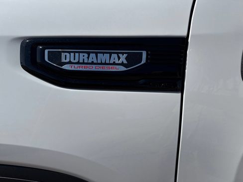Used 2025 GMC Sierra 1500 Elevation w/ Elevation Premium Package AWD/4WD image 13