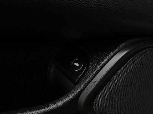 Used 2015 Maserati Ghibli image 33