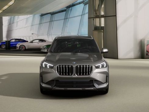 New 2026 BMW X1 xDrive28i w/ Convenience Package image 3