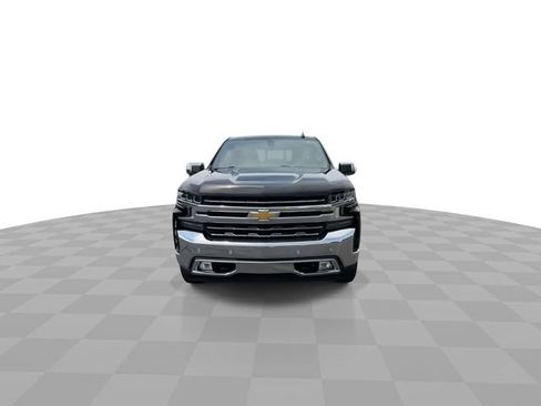 Used 2019 Chevrolet Silverado 1500 LTZ w/ LTZ Plus Package AWD/4WD image 3