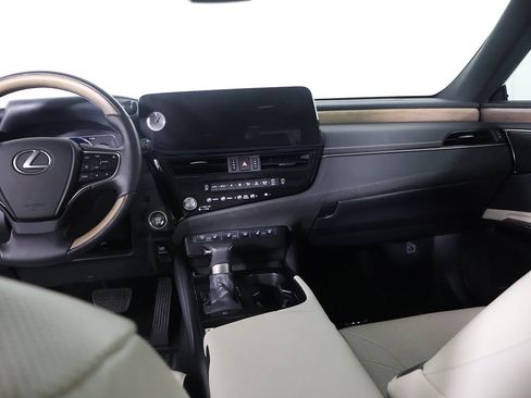 Used 2023 Lexus ES 350 w/ Ultra Luxury Package image 47