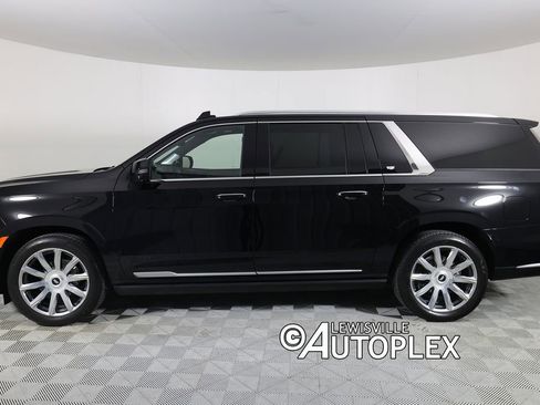 Used 2024 Cadillac Escalade ESV Premium Luxury Platinum w/ Heavy-Duty Trailer Package AWD/4WD image 8