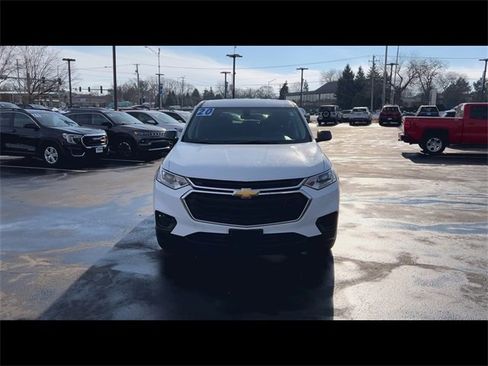 Certified 2020 Chevrolet Traverse LS image 3