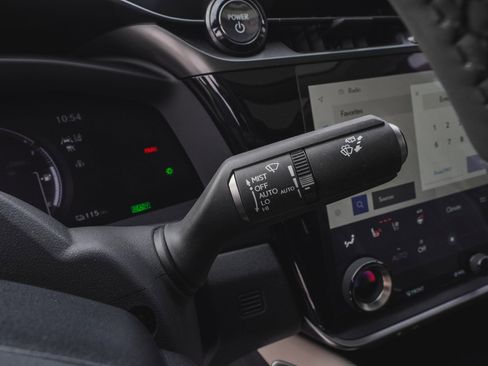 Used 2023 Lexus RZ 450e Premium image 26