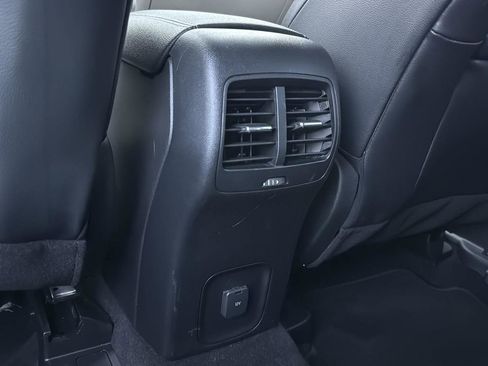 Used 2020 Ford Escape SEL image 28