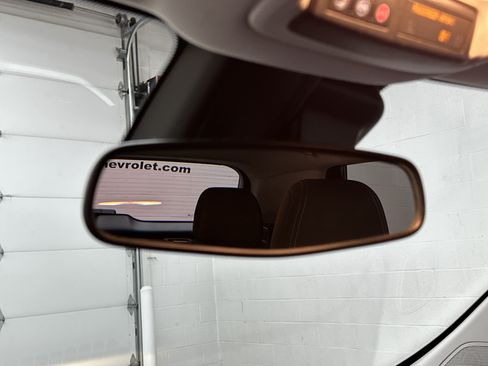 Used 2023 Chevrolet TrailBlazer LT AWD/4WD image 31