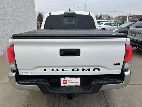 Certified 2023 Toyota Tacoma TRD Off-Road image 5