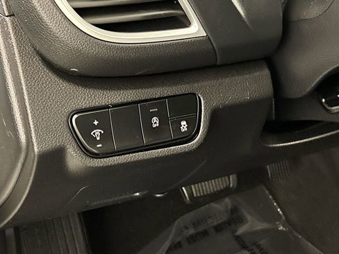 Used 2024 Kia Seltos EX image 13