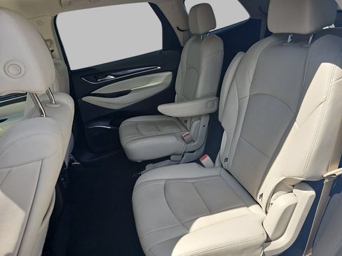 Certified 2024 Buick Enclave Essence w/ Sport Touring Edition FWD image 19
