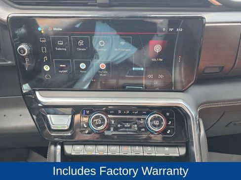 Used 2022 GMC Sierra 1500 Denali Ultimate AWD/4WD image 16