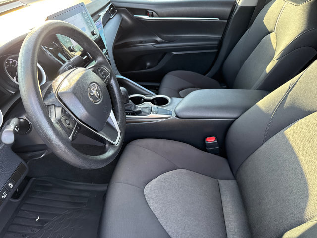 Used 2024 Toyota Camry LE FWD image 17