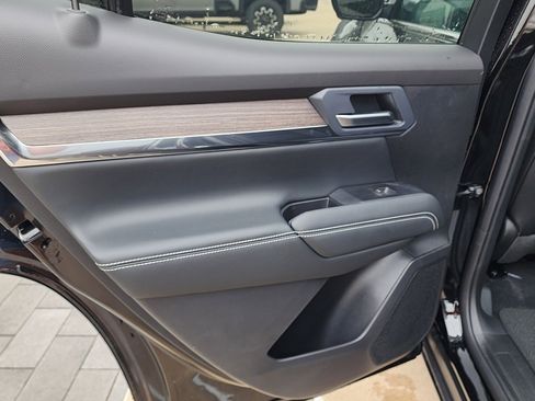 New 2026 GMC Terrain Denali image 43