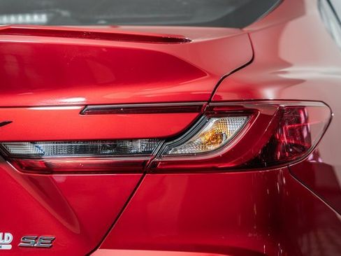 Certified 2025 Toyota Camry SE image 6