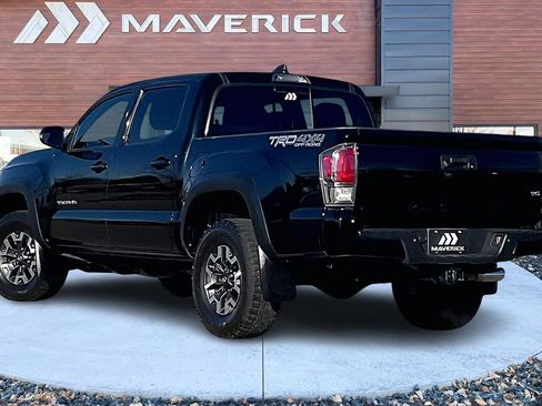 Used 2021 Toyota Tacoma TRD Off-Road w/ Technology Package image 4