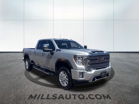 Used 2021 GMC Sierra 2500 Denali w/ Denali Ultimate Package AWD/4WD image 3