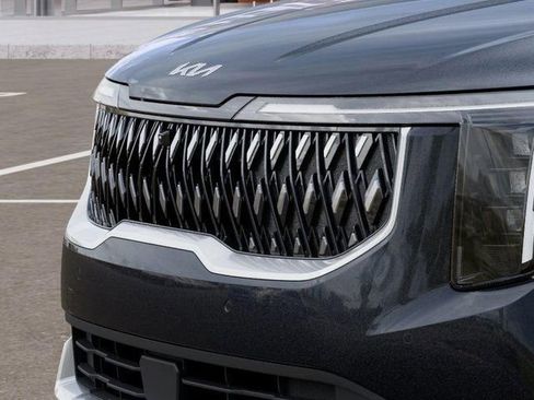 New 2026 Kia Carnival LXS image 12