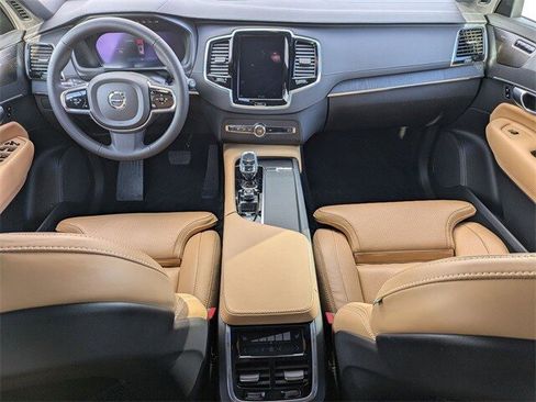 Used 2024 Volvo XC90 B6 Ultimate w/ Protection Package Premier image 14