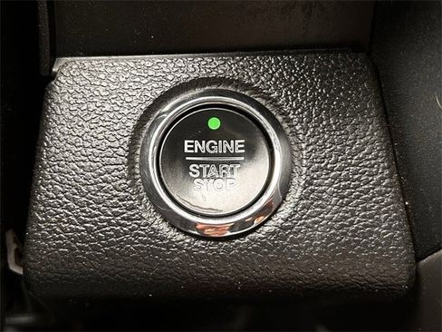 Used 2020 Ford F150 Platinum w/ Equipment Group 701A Luxury image 24