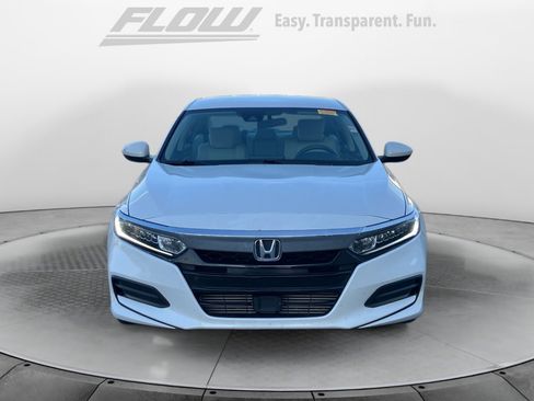 Used 2018 Honda Accord LX image 3
