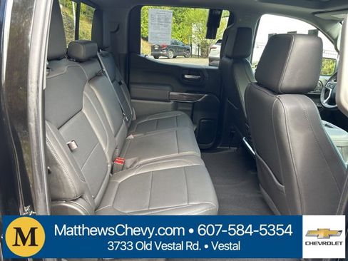 Used 2022 Chevrolet Silverado 1500 LTZ image 11