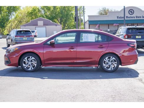 Used 2025 Subaru Legacy Premium AWD/4WD image 6