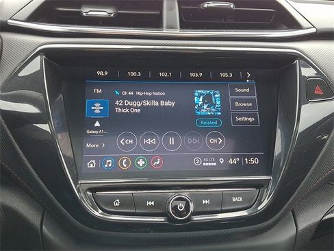 Used 2022 Chevrolet TrailBlazer RS w/ Sun and Liftgate Package image 17