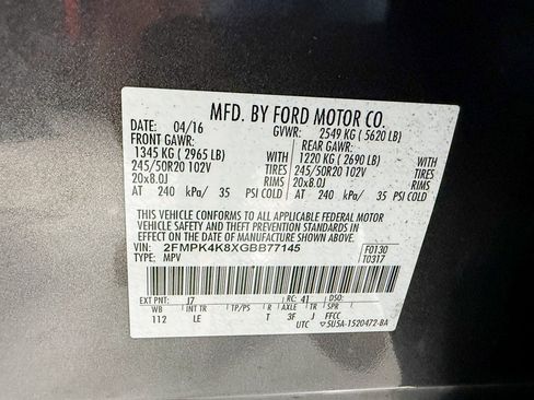 Used 2016 Ford Edge Titanium w/ Technology Package image 35