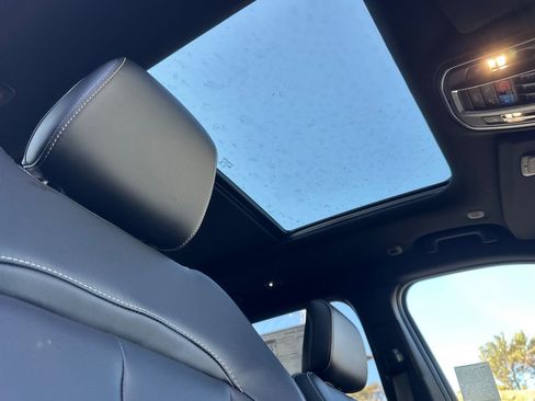 New 2025 Jeep Grand Cherokee L Limited w/ Trailer Tow Package image 22