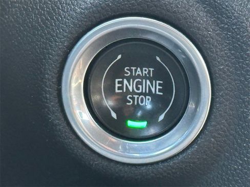 Used 2021 Chevrolet Silverado 1500 LT Trail Boss w/ Bed Protection Package image 32