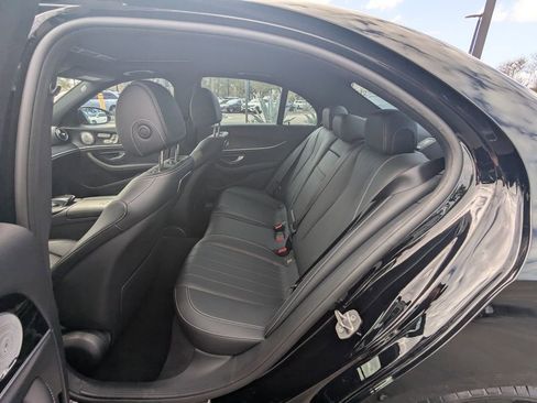 Used 2018 Mercedes-Benz E 300 image 26