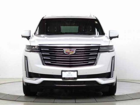 Used 2021 Cadillac Escalade Premium Luxury Platinum image 12