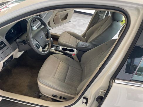 Used 2012 Ford Fusion SEL image 19