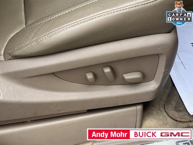 Used 2015 GMC Yukon XL SLT w/ Open Road Package AWD/4WD image 53