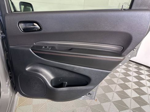 Used 2025 Dodge Durango GT image 32
