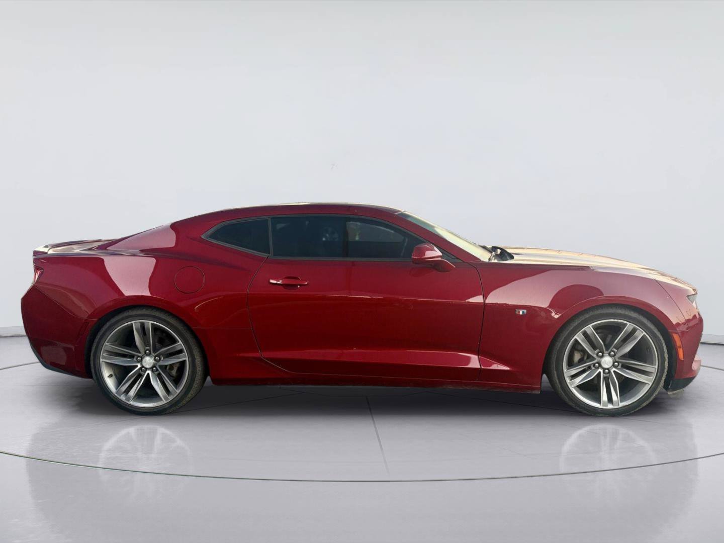 Used 2018 Chevrolet Camaro LT w/ RS Package RWD image 2