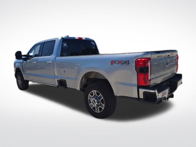 Used 2023 Ford F350 Lariat w/ Lariat Ultimate Package AWD/4WD image 5