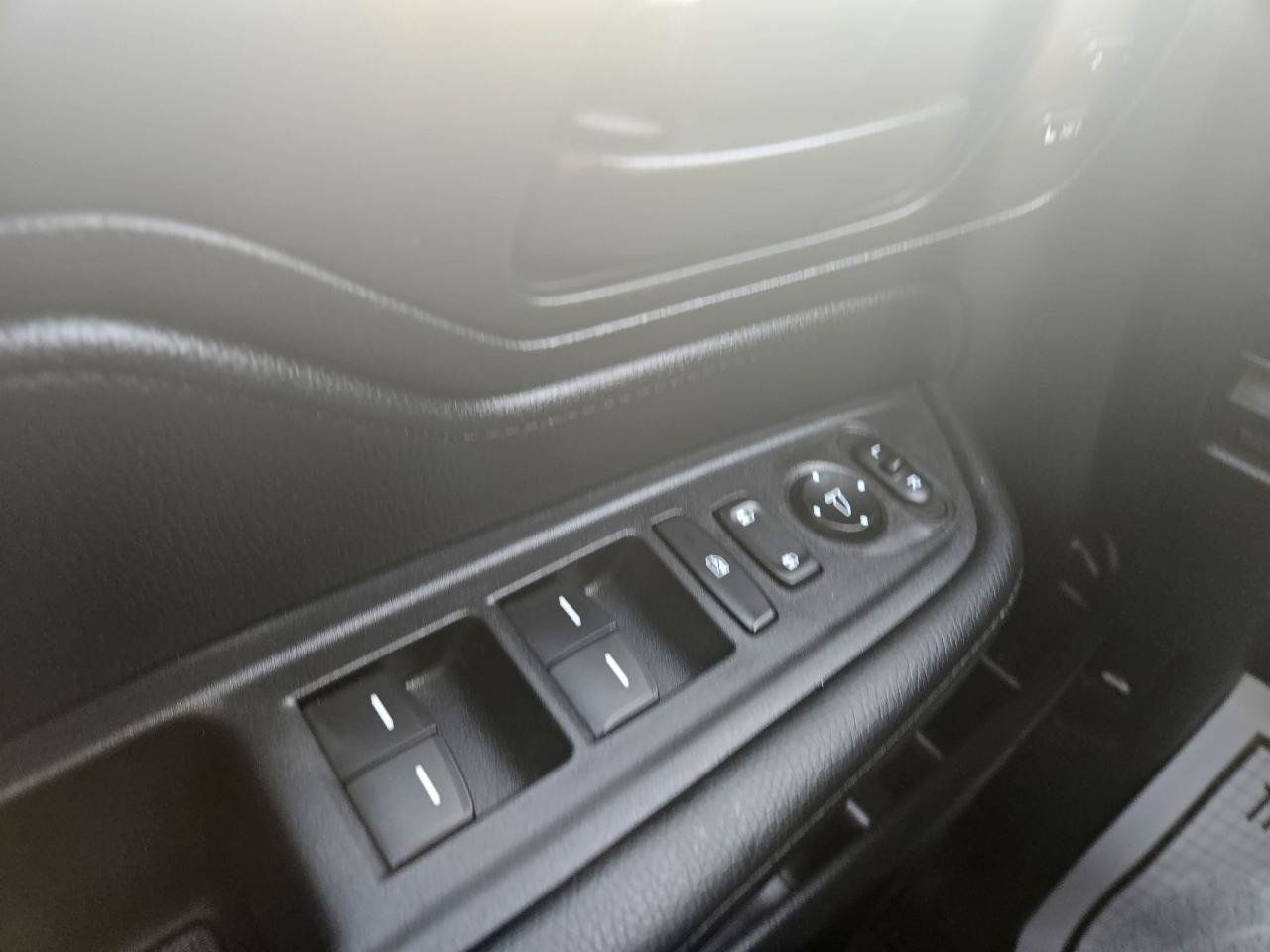 Used 2025 Honda Odyssey Sport-L image 27