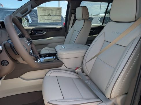 New 2026 GMC Yukon Denali AWD/4WD image 18