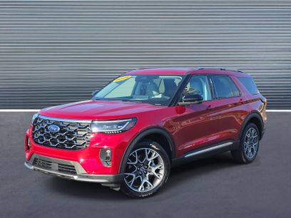 Used 2025 Ford Explorer Platinum w/ Ultimate Package