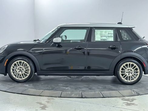 New 2026 MINI Cooper S FWD image 5