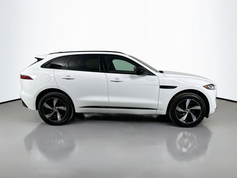 Used 2025 Jaguar F-PACE R-Dynamic S image 4