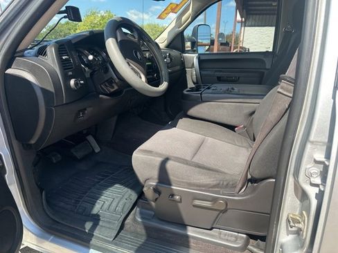 Used 2013 Chevrolet Silverado 2500 LT w/ Texas Edition image 20