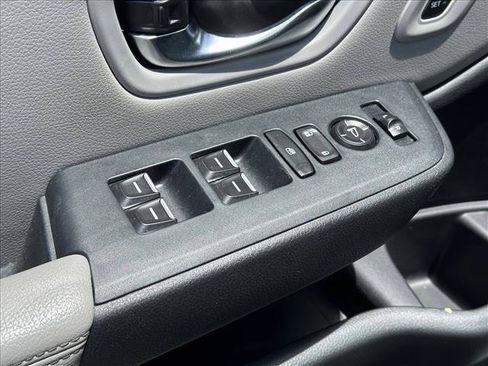 Used 2023 Honda Pilot EX-L image 18