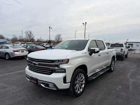 Used 2020 Chevrolet Silverado 1500 High Country w/ Technology Package image 9