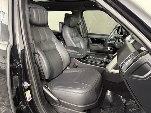 Used 2020 Land Rover Range Rover Long Wheelbase HSE image 28
