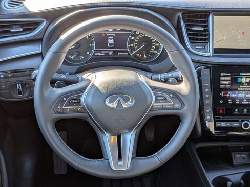 Used 2025 INFINITI QX55 Essential image 34