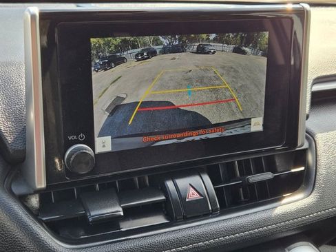 Used 2024 Toyota RAV4 LE image 21