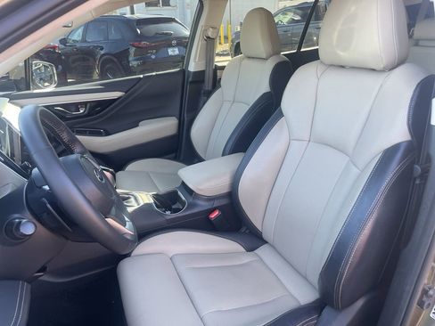 Used 2024 Subaru Outback Limited image 11