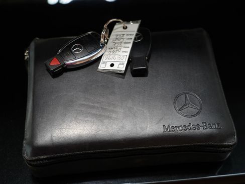 Used 2006 Mercedes-Benz SLK 55 AMG image 35