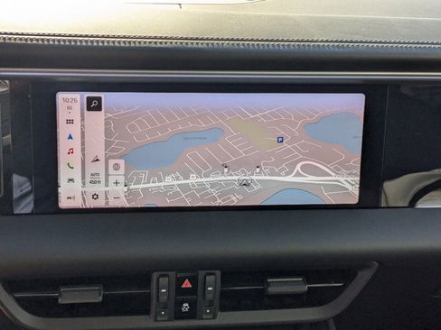 Certified 2024 Porsche Macan 4 Electric image 16